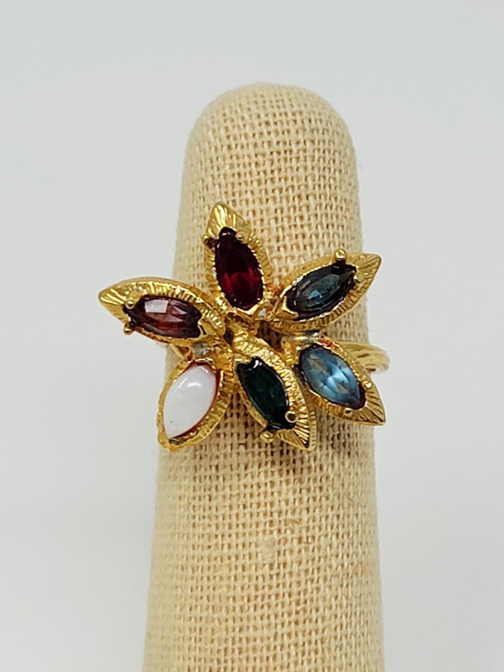 #23 Vintage Gold Tone Multicolor Rhinestone Floral Statement Ring Size 6.